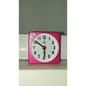 שעון מעורר צפצוף ונודניק מרובע קטן GOLF