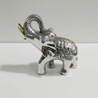 פיל מוכסף בינוני