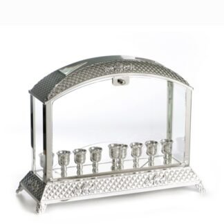 חנוכייה וגם פמוטים לשבת מהודרת דגם"כריות" הזמנה טלפונית או תשלום בחנות מחיר 389.90 ש"ח